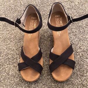TOMS Women's Black Sandals wedges